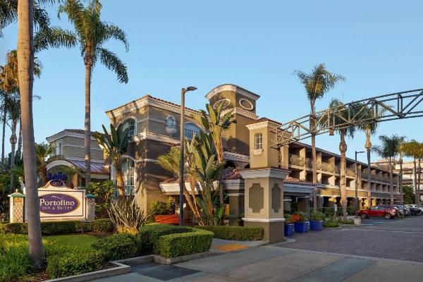 Anaheim Portofino Inn and Suites Main image